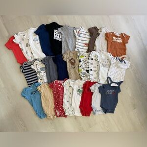 Bundle of 27 baby boy short sleeve onesies newborn - 3 months